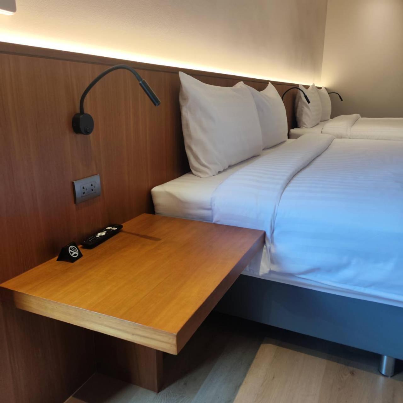 Rooms At Number60 Khaosan Bangkok Exterior foto