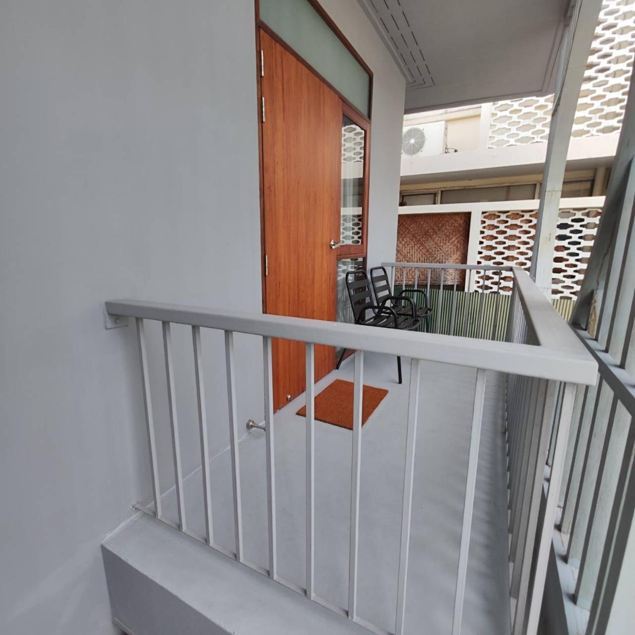Rooms At Number60 Khaosan Bangkok Exterior foto